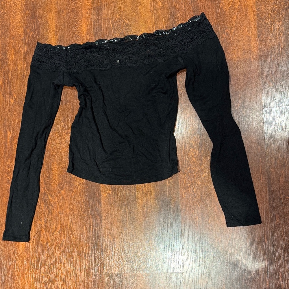 Emma & Sam Black Off-Shoulder Long Sleeve Lace Trim Top